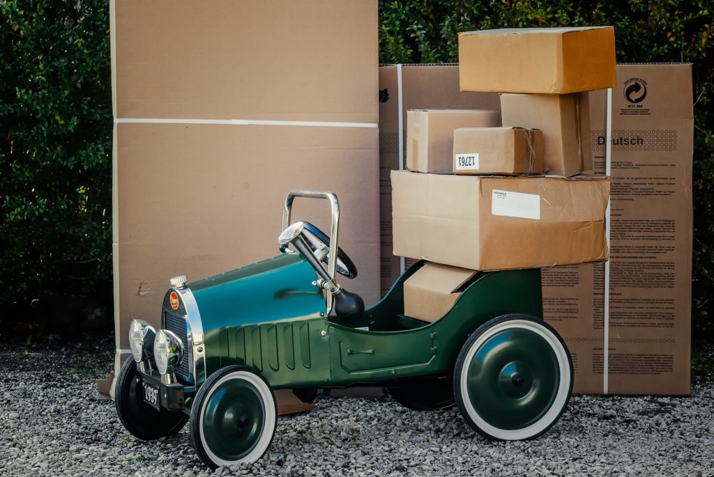 package-1511683_1920.jpg